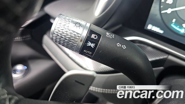 Genesis G90 2022 — photo 29
