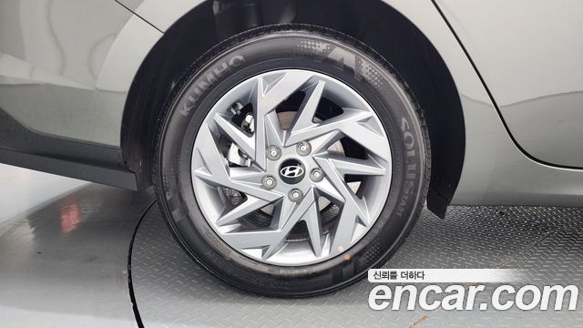 Hyundai AVANTE 2026 — photo 5