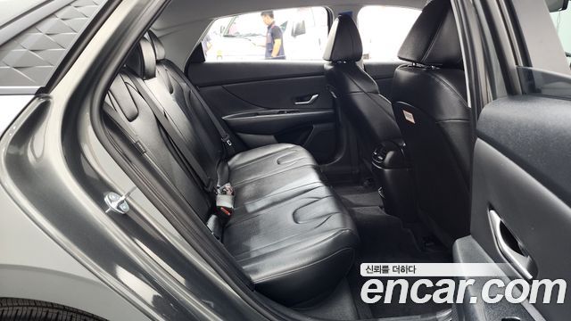 Hyundai AVANTE 2026 — photo 17
