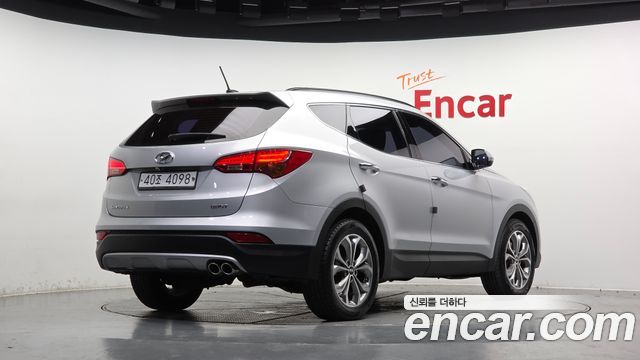 Hyundai Santafe 2015 — photo 2