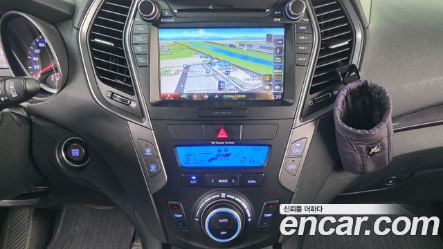 Hyundai Santafe 2015 — photo 14