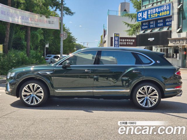 Bentley Bentayga 2025 — photo 4