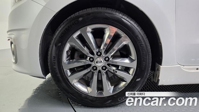 Kia Canival 2018 — photo 5