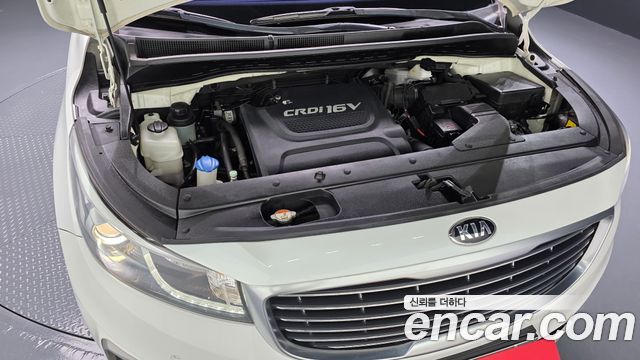 Kia Canival 2018 — photo 6