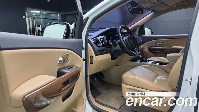 Kia Canival 2018 — photo 13