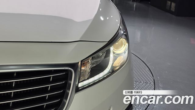 Kia Canival 2018 — photo 8
