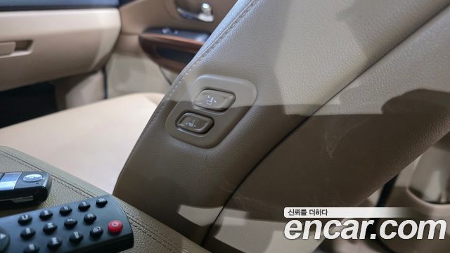Kia Canival 2018 — photo 27