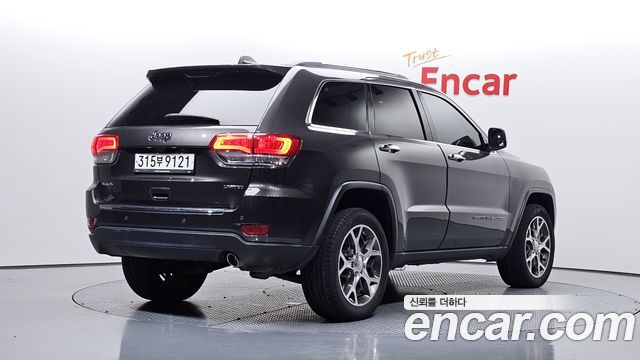 Jeep Cherokee 2019 — photo 2