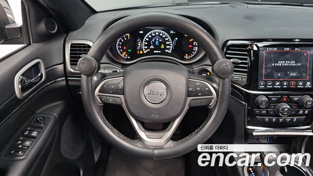 Jeep Cherokee 2019 — photo 19