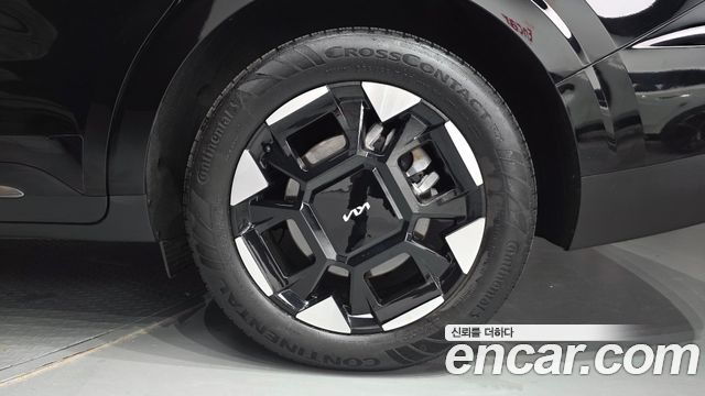 Kia Canival 2025 — photo 7