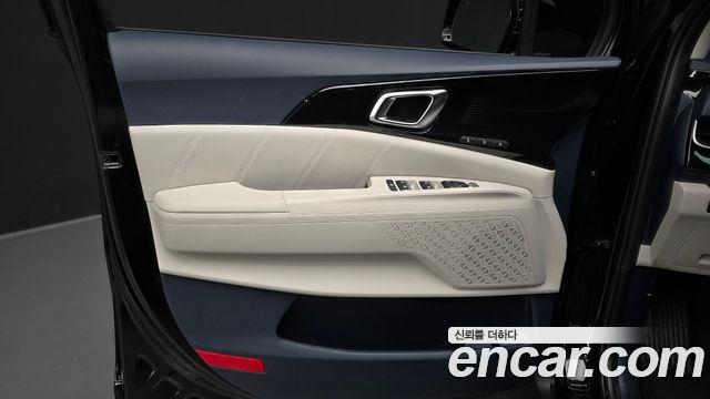 Kia Canival 2025 — photo 14