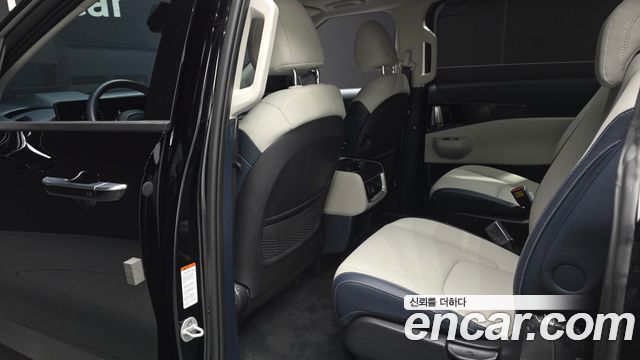Kia Canival 2025 — photo 16