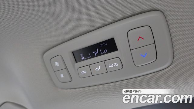 Kia Canival 2025 — photo 36