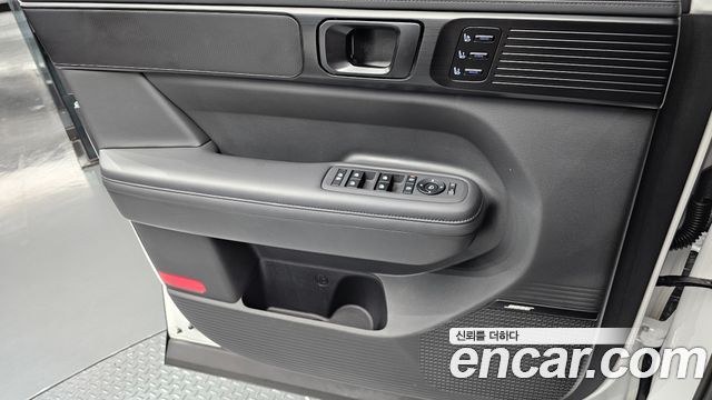 Hyundai Santafe 2024 — photo 14