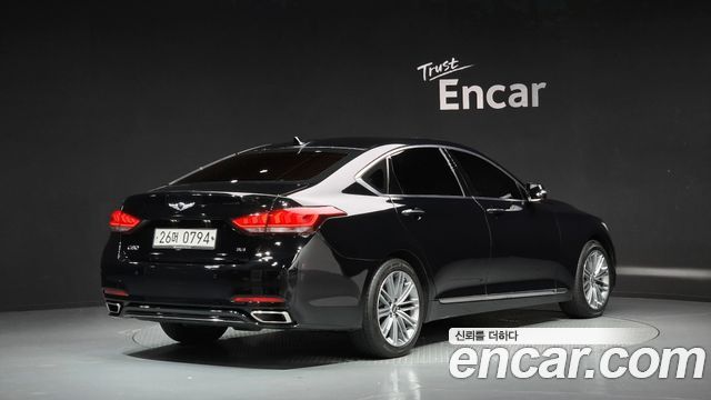 Genesis G80 2017 — photo 2