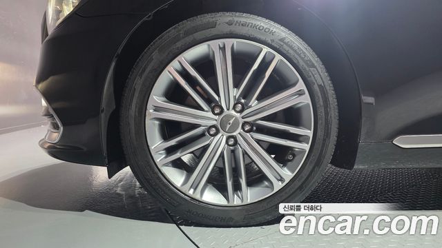 Genesis G80 2017 — photo 5