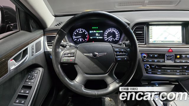 Genesis G80 2017 — photo 13