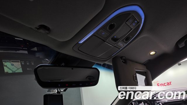 Genesis G80 2017 — photo 20