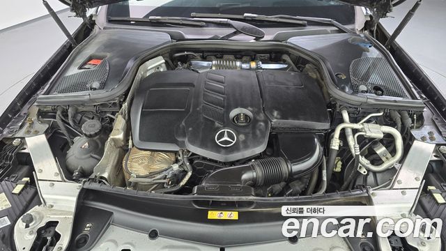 Mercedes-Benz E-Class 2021 — photo 6