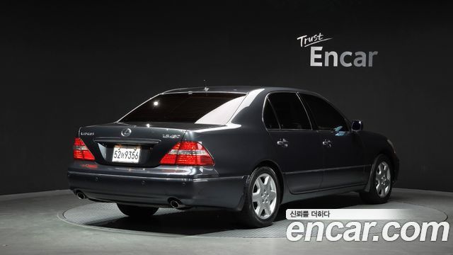 Lexus LS 2004 — photo 2