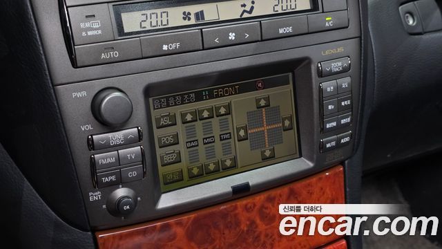Lexus LS 2004 — photo 13