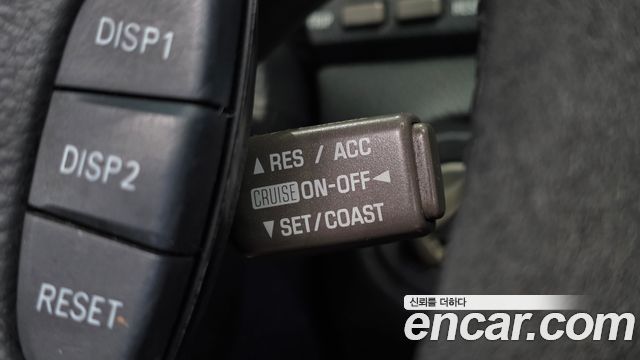 Lexus LS 2004 — photo 17