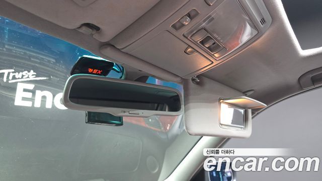 Lexus LS 2004 — photo 19