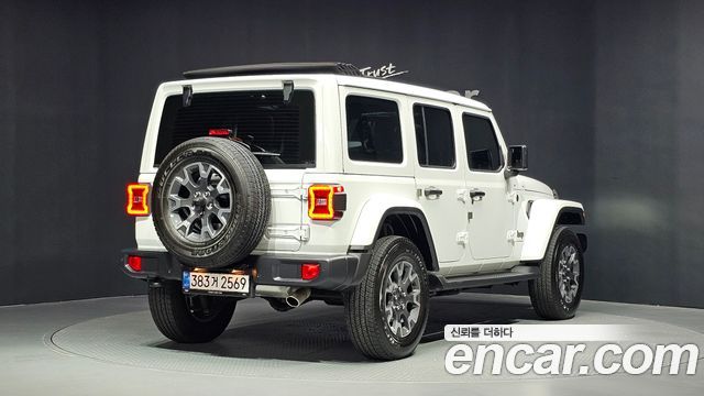 Jeep Wrangler 2026 — photo 2