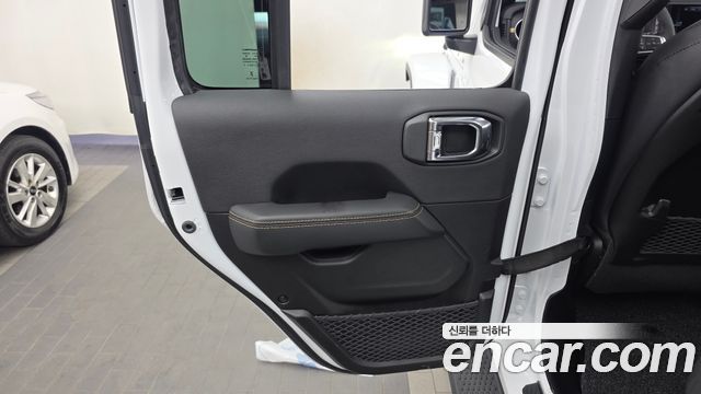 Jeep Wrangler 2026 — photo 15