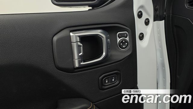 Jeep Wrangler 2026 — photo 28