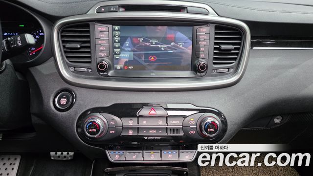 Kia Sorento 2015 — photo 23