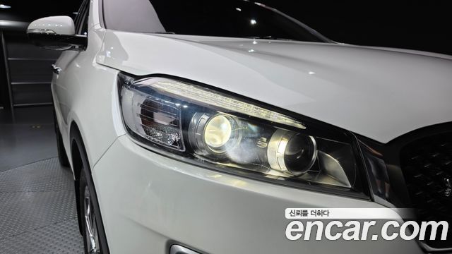 Kia Sorento 2015 — photo 8