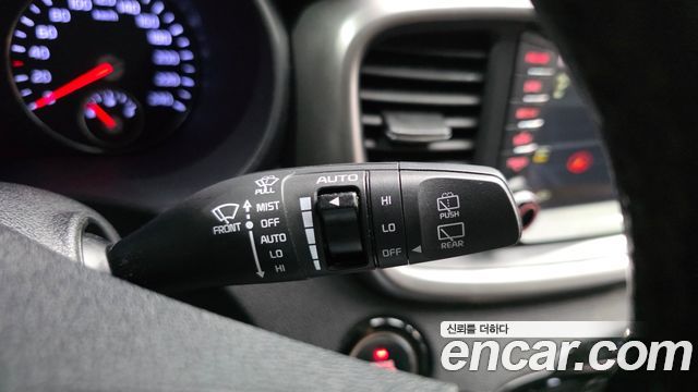 Kia Sorento 2015 — photo 29