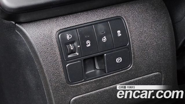Hyundai Staria 2022 — photo 24