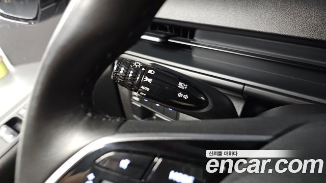 Hyundai Staria 2022 — photo 25