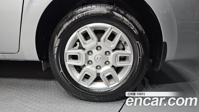 Hyundai Staria 2022 — photo 7
