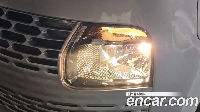 Hyundai Staria 2022 — photo 8