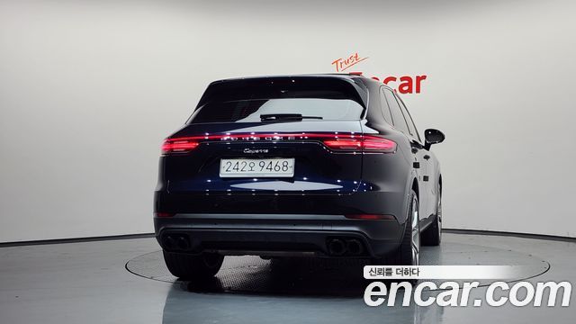 Porsche Cayenne 2020 — photo 4