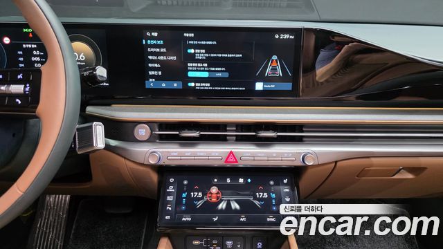 Hyundai Grandeur 2023 — photo 17