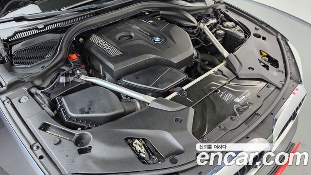 BMW 5-Series 2019 — photo 6