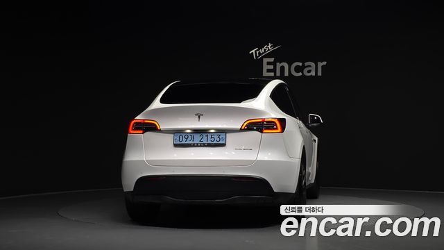 Tesla Model Y 2021 — photo 4