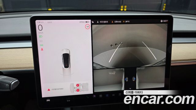 Tesla Model Y 2021 — photo 21