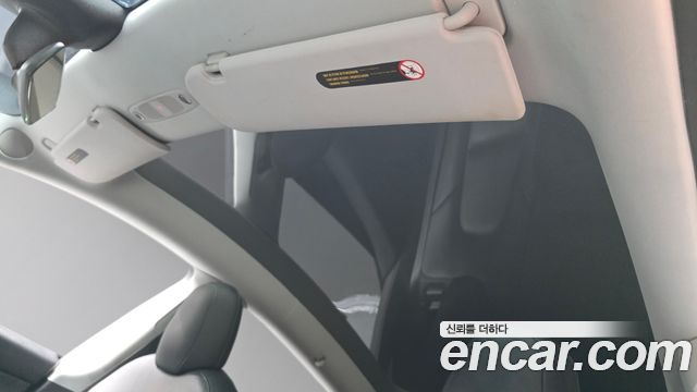 Tesla Model Y 2021 — photo 29