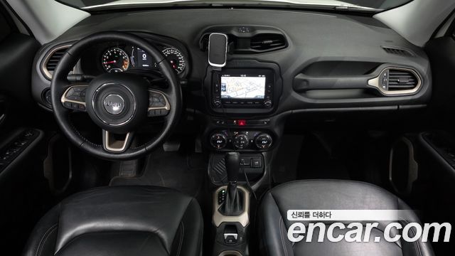 Jeep Renegade 2017 — photo 10