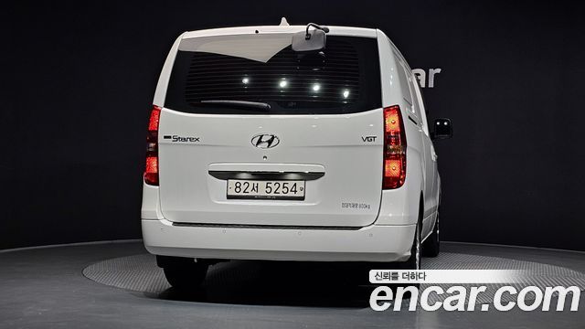 Hyundai Starex 2021 — photo 4