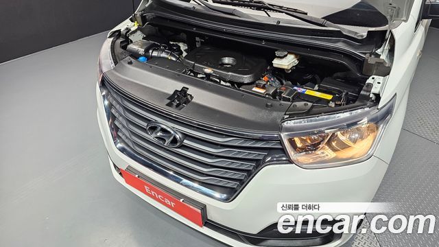 Hyundai Starex 2021 — photo 6