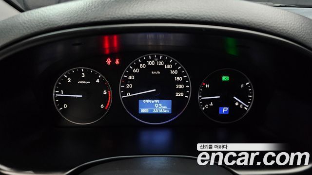 Hyundai Starex 2021 — photo 8