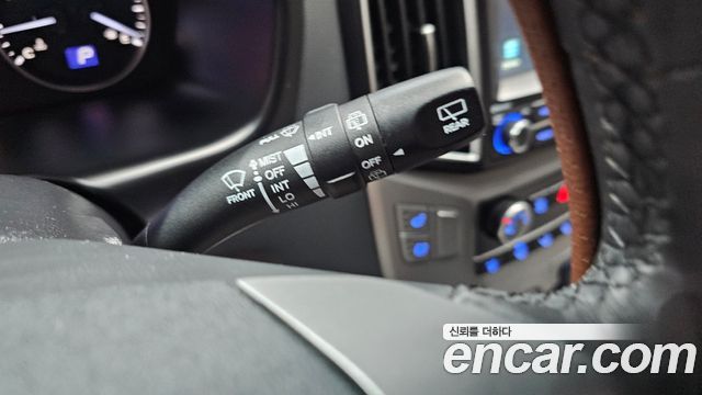 Hyundai Starex 2021 — photo 17