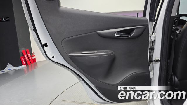 Chevrolet Korea Spark 2017 — photo 15