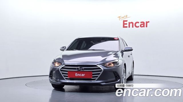 Hyundai AVANTE 2018 — photo 3
